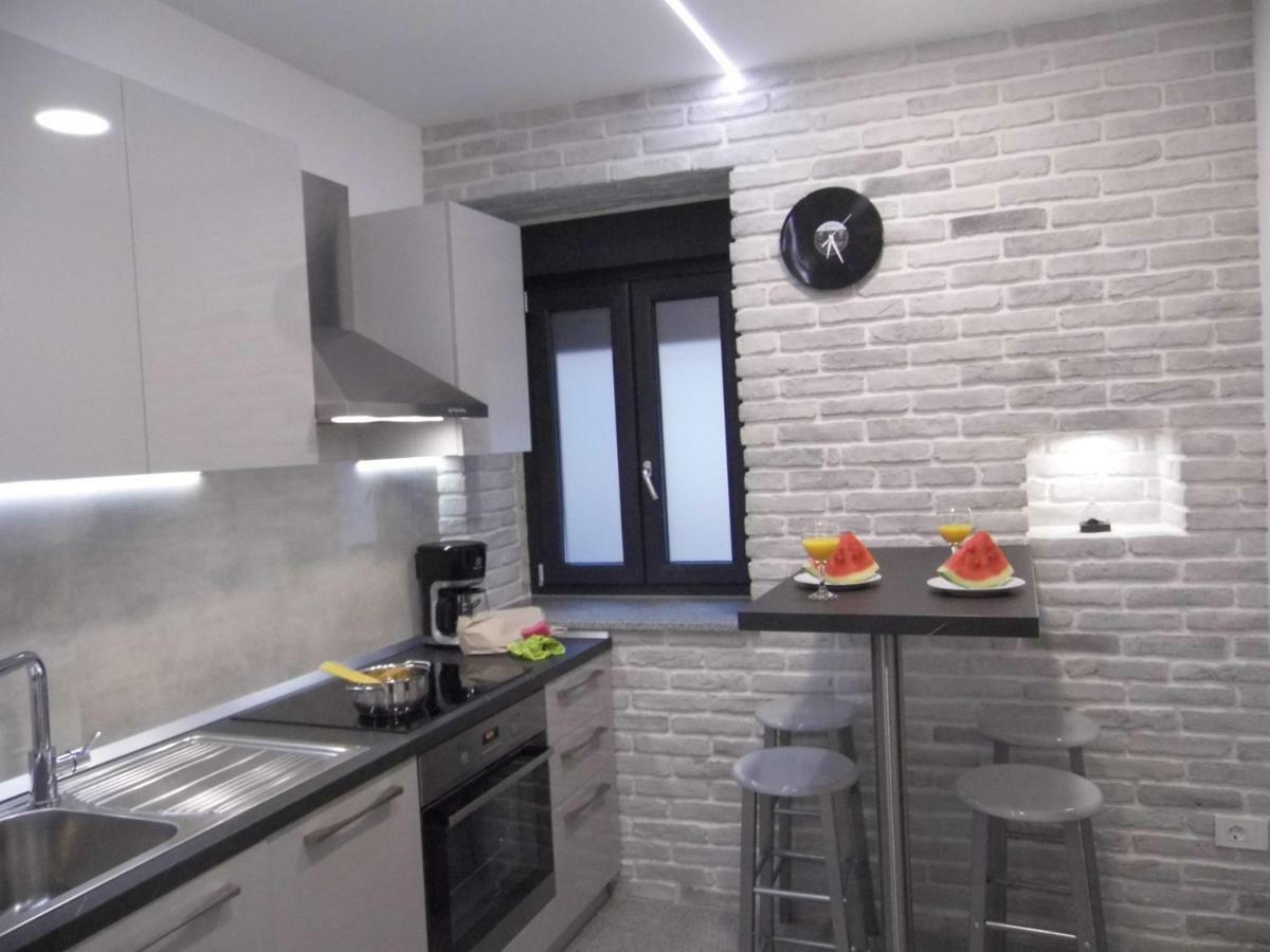 Apartament Batcave Pula Zewnętrze zdjęcie